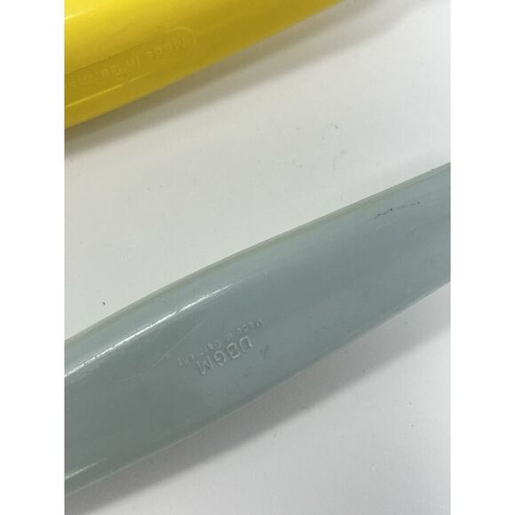 Dr Oetker Germany Vintage Retro Melamine Whisks Set Of 2 Yellow Blue 11.5” - Picture 7 of 9
